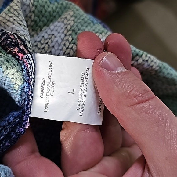 Crocs large multicolored medical aparal short sleeve scrub shirt - Picture 6 of 6